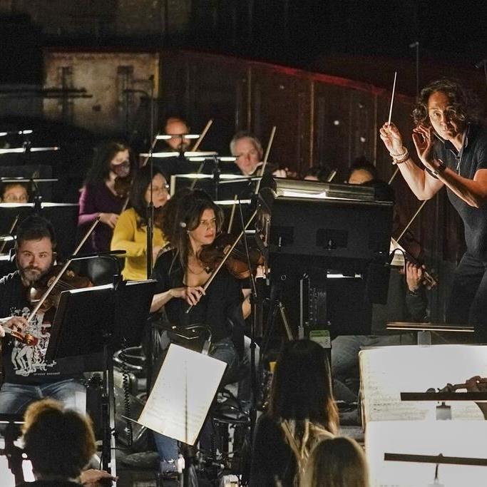 Nathalie Stutzmann, contralto now conductor, to debut at Met